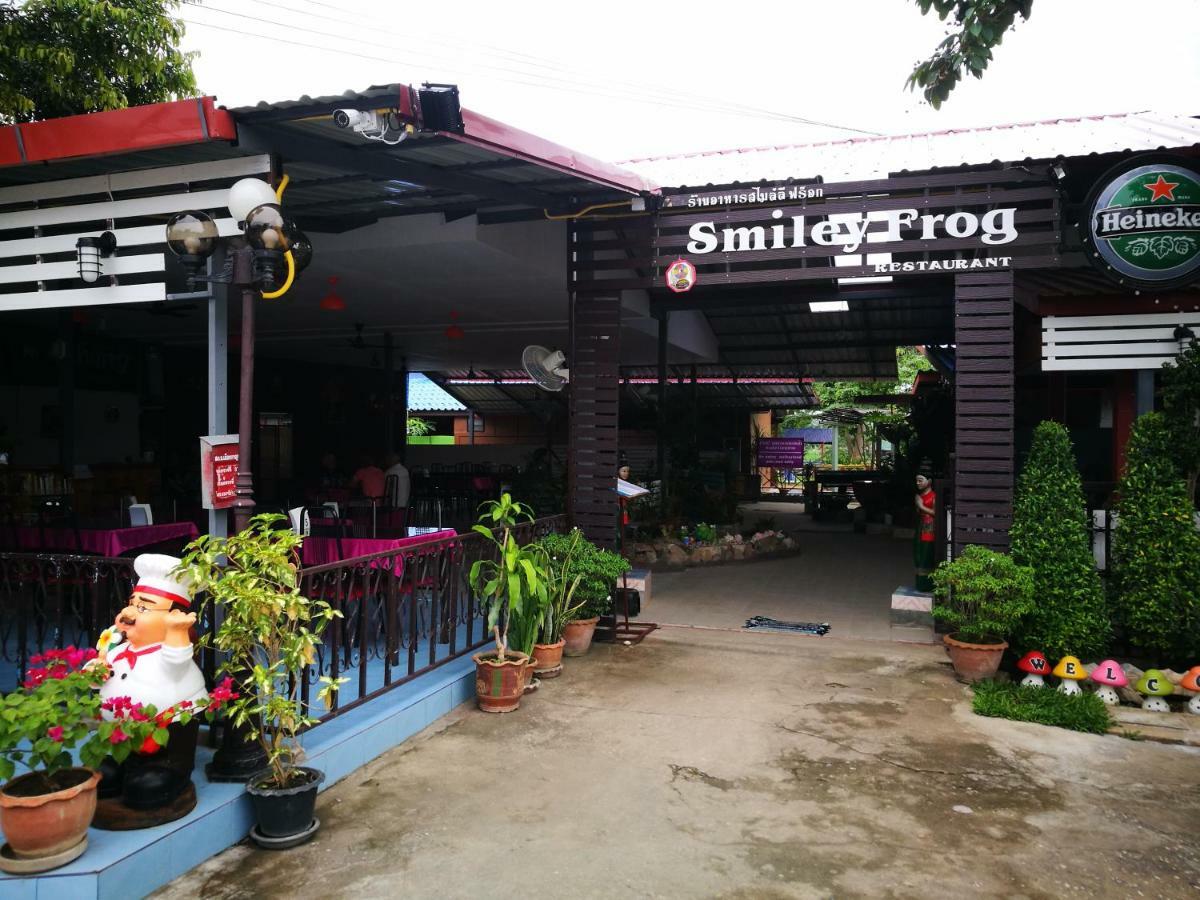 Smiley Frog Apartment Kanchanaburi Ngoại thất bức ảnh