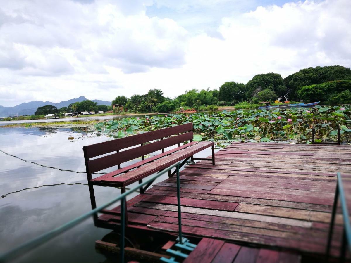 Smiley Frog Apartment Kanchanaburi Ngoại thất bức ảnh