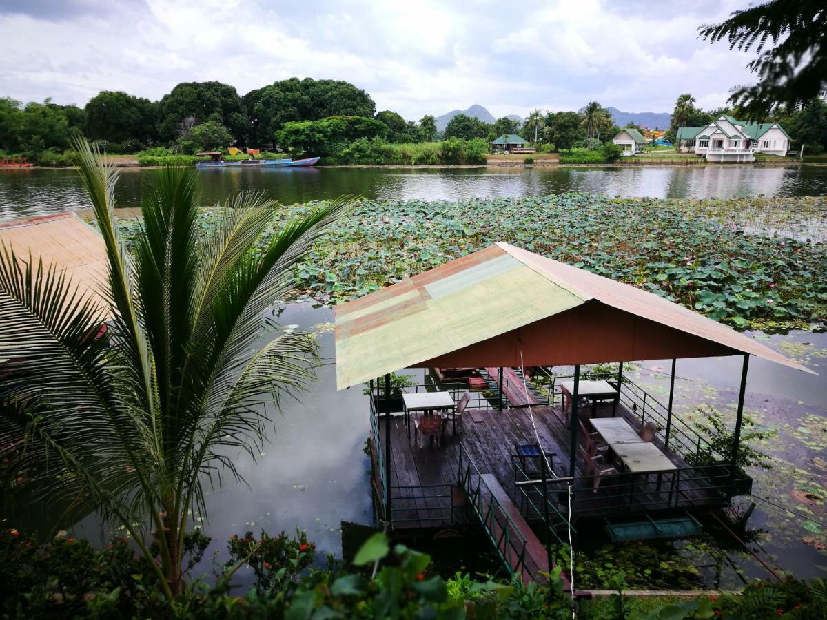 Smiley Frog Apartment Kanchanaburi Ngoại thất bức ảnh