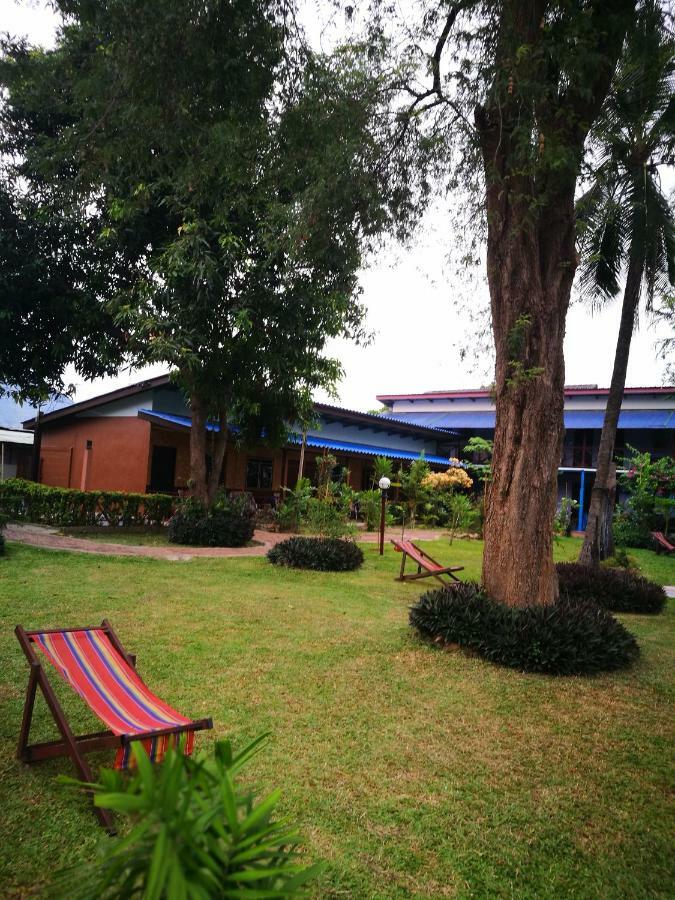 Smiley Frog Apartment Kanchanaburi Ngoại thất bức ảnh